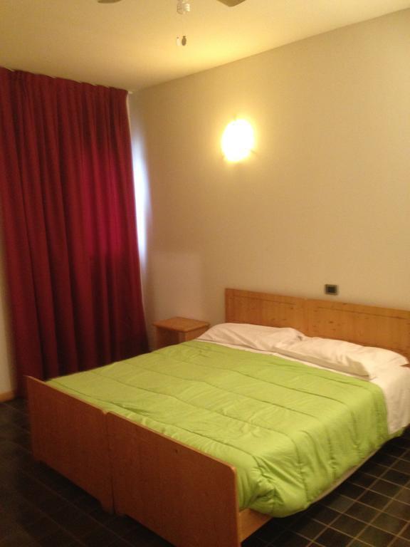 Villa Garni Erta Avio Zimmer foto