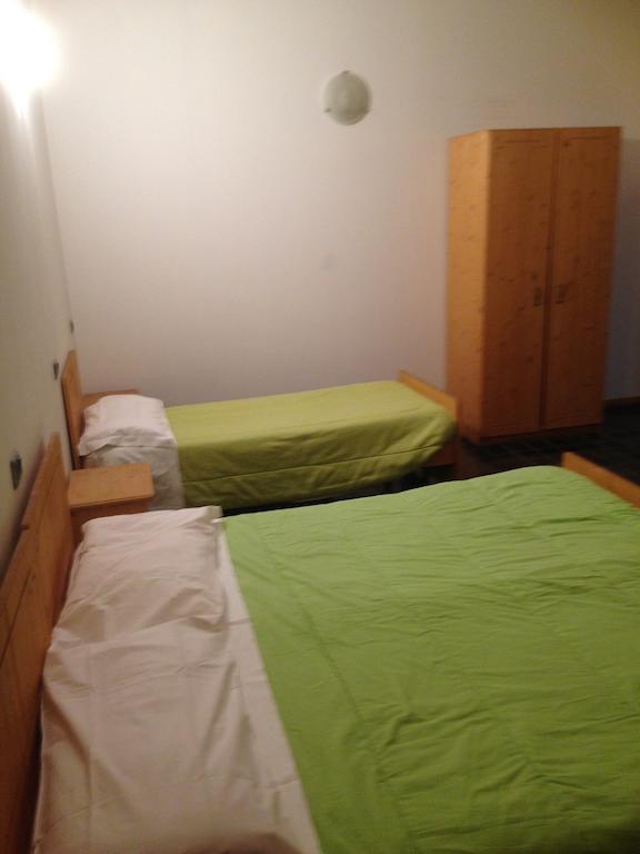 Villa Garni Erta Avio Zimmer foto