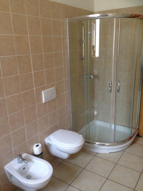 Villa Garni Erta Avio Zimmer foto